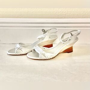 FRANCO SARTO WHITE LEATHER WEDGES SANDALS- SIZE 7.5M
